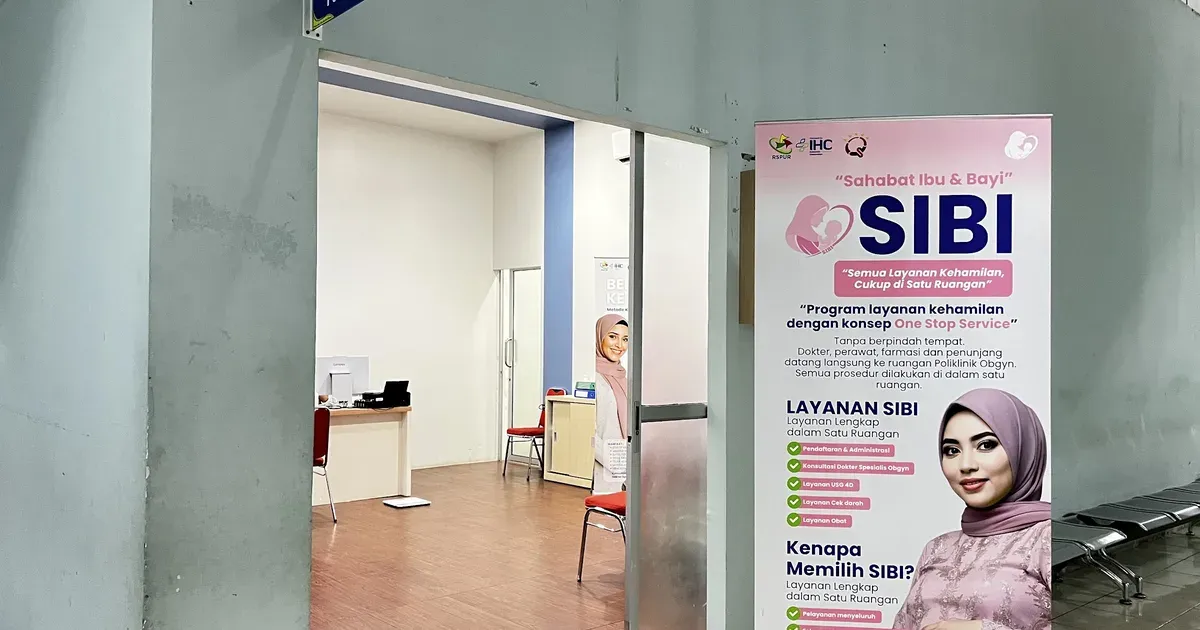 Pintu masuk Poli Obgyn dan layanan SIBI di RSPUR Banda Aceh