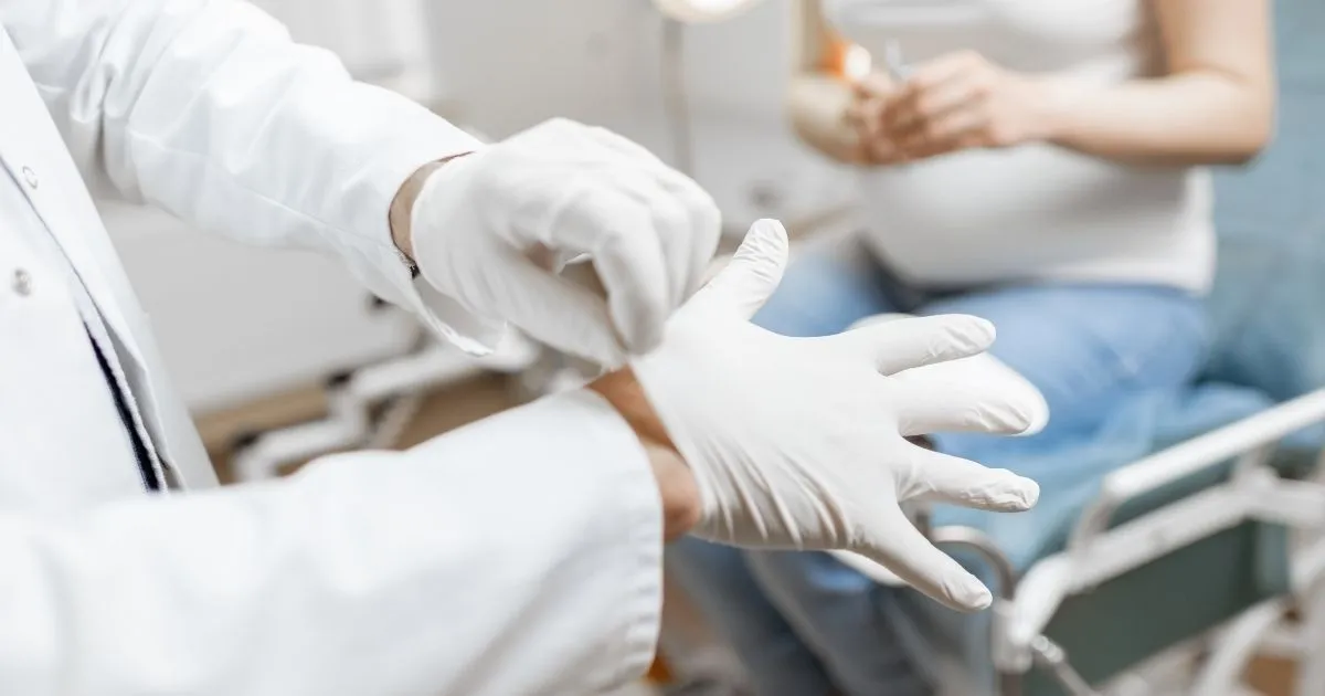 Dokter Onkologi Ginekologi di Banda Aceh — Layanan Kanker Kandungan Komprehensif di RSPUR