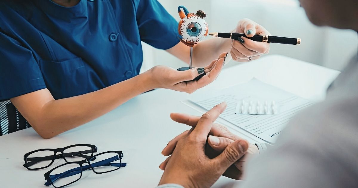 4 Dokter Spesialis Mata di Banda Aceh — RSPUR